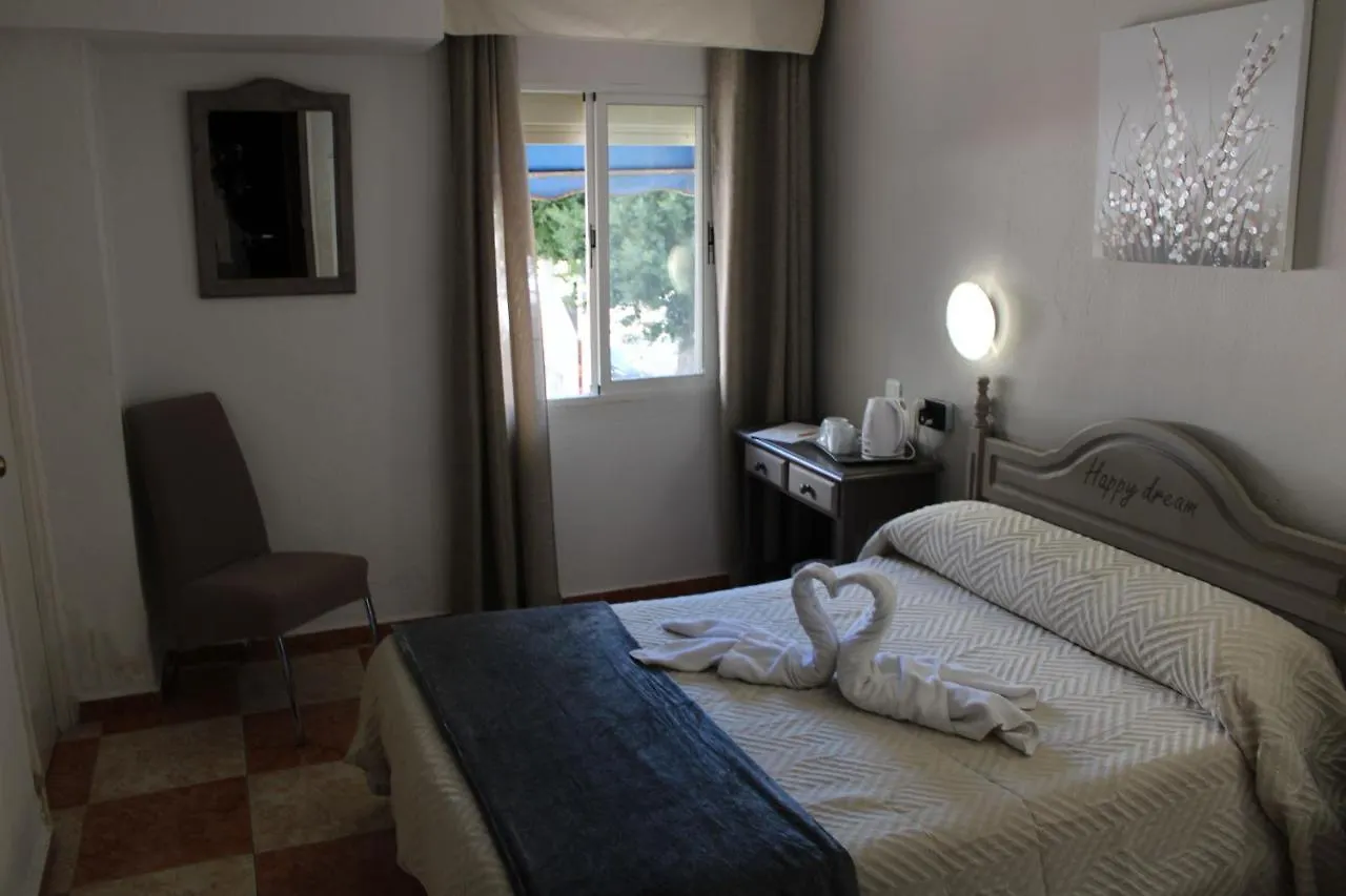 Vendégház Virgen Del Rocio II Hotel Torremolinos